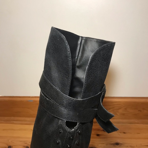 Not Rated Leather Boots - Picture 5 of 7